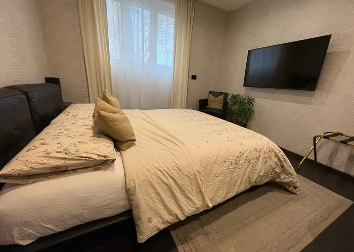 Ursich Casa * Trieszt